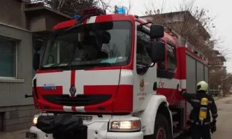 Овладян е пожарът в жилищна сграда до пл. Руски паметник в София