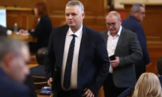 Според председателя на парламентарната комисия по здравеопазване това трябва да