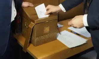 Столичният общински съвет не успя да си избере председател от