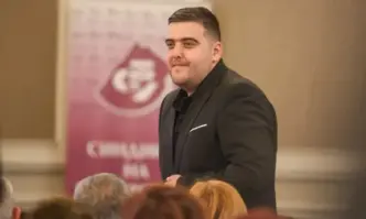 От Фейсбук профила на синдикалиста Любослав Костов Познавам хора на