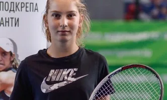 Мария Рогачева се класира на четвъртфинал в Испания