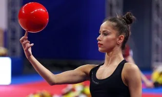 Невяна Владинова с първи медал от Световната купа в Узбекистан