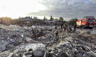 17 жертви на ракетните удари в Запорожие, Зеленски нарече атаката –абсолютно зло