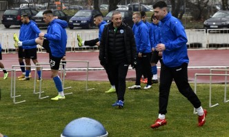 Треньорът на Черно море Илиан Илиев коментира подготовката на отбора
