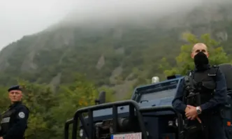 Сръбската армия започна учения в зоната за сигурност край Косово