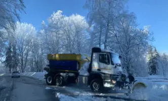 337 снегопочистващи машини  обработват пътищата от републиканската пътна мрежа В