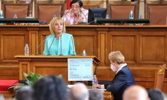Мая Манолова: След гласуването утре, ръката ни остава протегната за преговори с ИТН
