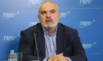 Самата среща и начинът на говорене най пошлото е че