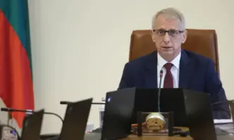 Правителството подкрепя финансовата децентрализация на общините след внимателен анализ който