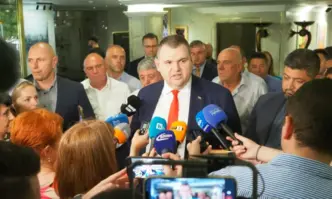 Пеевски: С Доган никога няма да си простим, ако ДПС се разцепи по оста Доган-Пеевски
