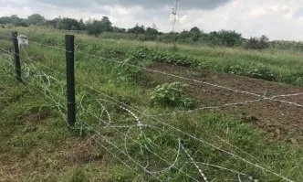 81 км от телената ограда с Румъния са готови