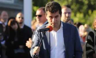 Скандална участничка в Ергенът: Кирил Петков е по-подиграван от мен (ВИДЕО)