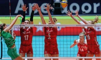Волейболистките на България не успяха да преодолеят Полша на старта на олимпийската квалификация
