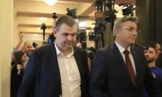 Разделяне на Висшия съдебен съвет ВСС на два висши съвета