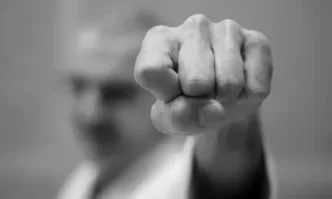 Софийска районна прокуратура обвини 47 годишен мъж нанесъл телесна повреда на