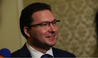 БСП спечели този дебат коментира в пленарна зала бившият външен