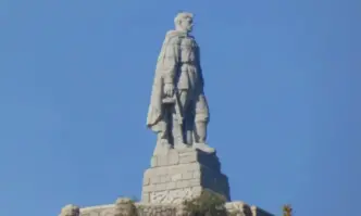 Русия поиска от шефа на ЮНЕСКО да предотврати премахването на паметника Альоша в Пловдив