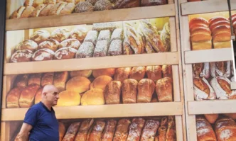 Държавен вестник публикува решенията за ДДС на хляба и отстъпката за горивата