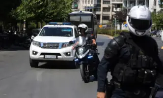 Четирима души свързани с аферата с незаконни осиновявания донорство на