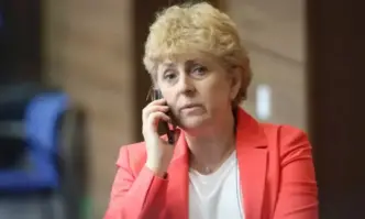 В 51 ия парламент трудно ще се прави политика и едва