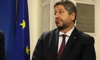 Спонсорирани рекламира на личното НПО на Христо Иванов заливат от