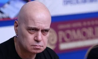 Цветан Фиков: Слави изключи микрофоните още преди да се е учредил