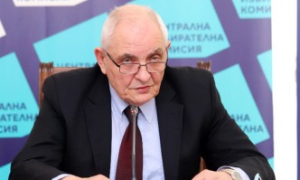 В договора между ЦИК и фирмата доставчик на машините за