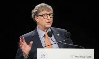 Бил Гейтс: Връщаме се към нормалния живот най-рано след година