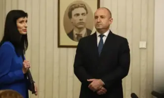 Заместник министър председателят и министър на външните работи Мария Габриел ще