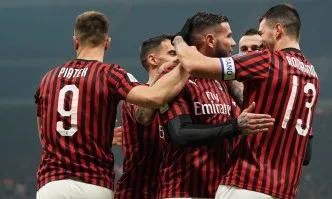 Милан продължава напред за Купата