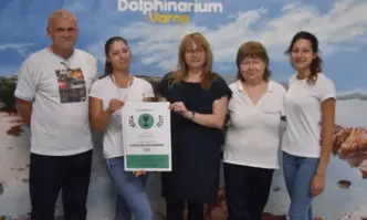 Делфинариум Варна получи сертификат за съвършенство от британската туристическа организация