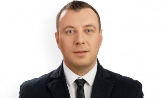 По думите на Петър Петров никога депутати на Възраждане не