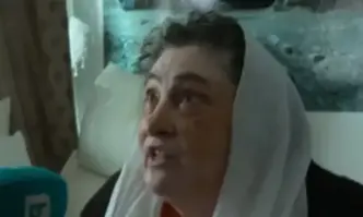 Снимайте Вижте къде живеем милионерите Ето го сина ми –