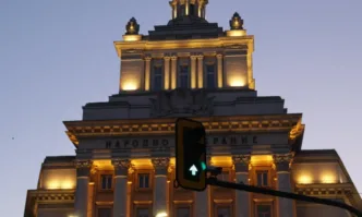 Тотална чистка по всички етажи на властта готви служебният кабинет