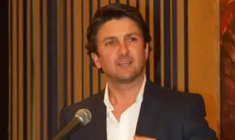 Стигнахме до варианта да изберем за шеф на градския парламент