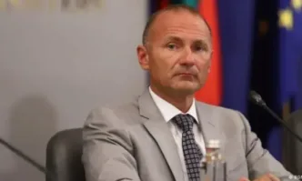 На редовното си заседание в сряда депутатите ще изслушат служебния