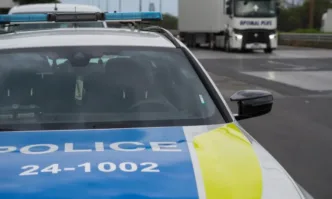 По време на служебните им задължения по контрол на трафика