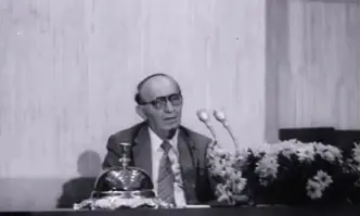 Днес отбелязваме 34 години от падането на комунистическата власт в