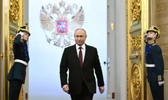 Руският президент Владимир Путин положи клетва на пищна церемония в