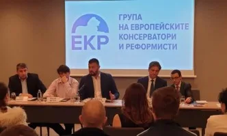 Бареков се надява да има коалиция с Атака за евроизборите до няколко дни