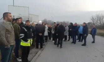 Протест заради катастрофата, при която загина семейство вчера, затвори Околовръстното на Пловдив