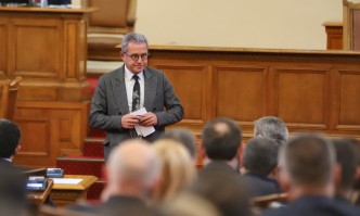 Законодателната програма на движението включва и подкрепа на бизнеса и