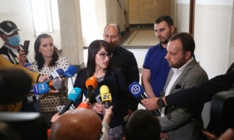 По случая са задържани двама души а един се издирва