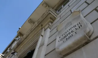 Столичната община въвежда онлайн връзка с жестов преводач за административно