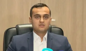 Към своята жалба г н Кирил Добрев е приложил решение на