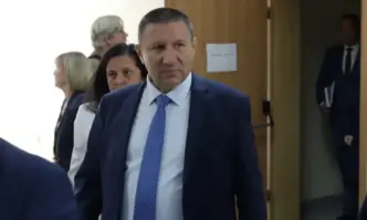 Главният прокурор Борислав Сарафов да бъде изслушан в парламента заради