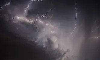 Мълния уби на място треньор на ФК Хебър