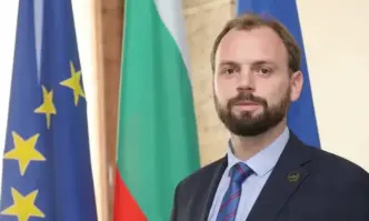 Медицински сестри и лекари разказват с писмени обяснения за скандала