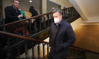 Вероятно се има предвид Николай Павлов уволнения директор на