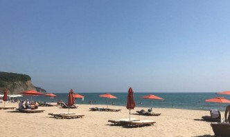 Хотелиери и туроператори по южното черноморие настояват настояват държавата да